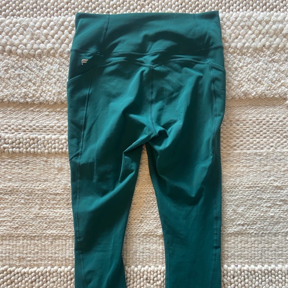 FABLETICS Oasis High-Waisted Pocket 7/8 - Picture 2 of 3